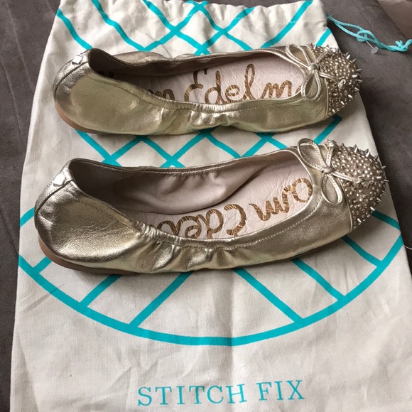 GUC! Sam Edelman Stud Flat - Picture 4 of 9